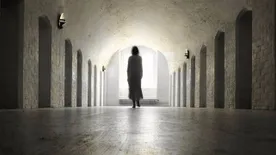 Hátborzongató magyarázat, ez történik a halál után és ettől lesz déjà vu érzésünk – videó