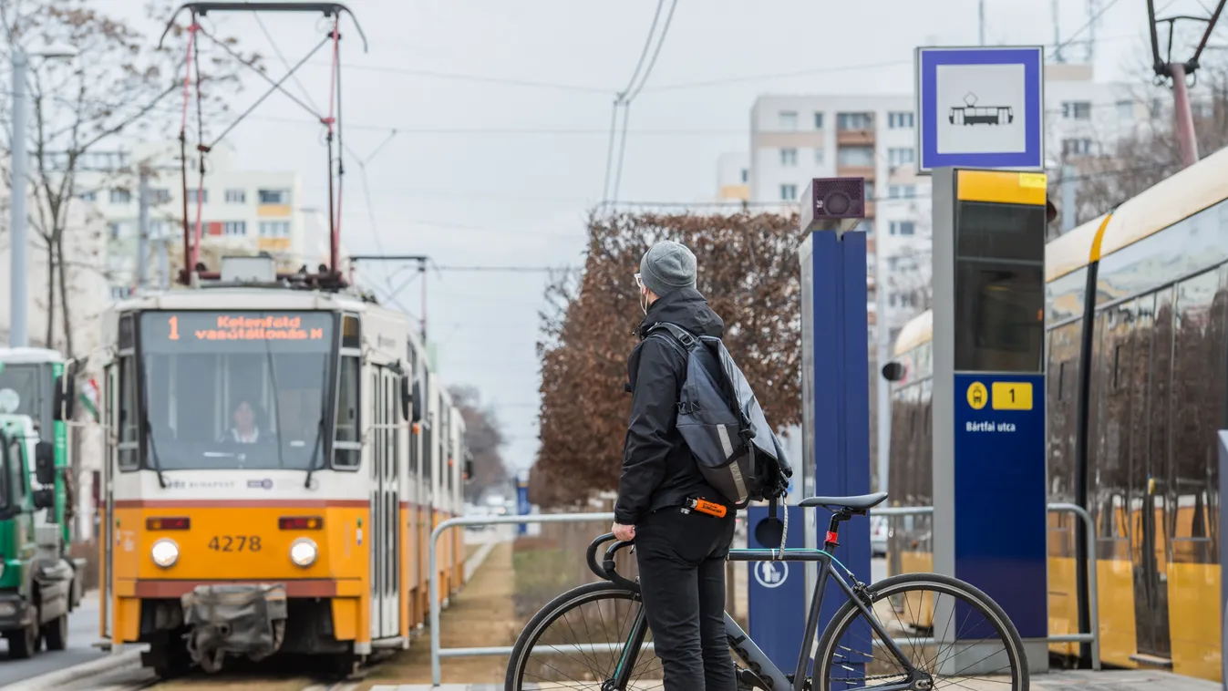 Meghosszabbítják a hétvégi kerékpárszállítás díjmentességét