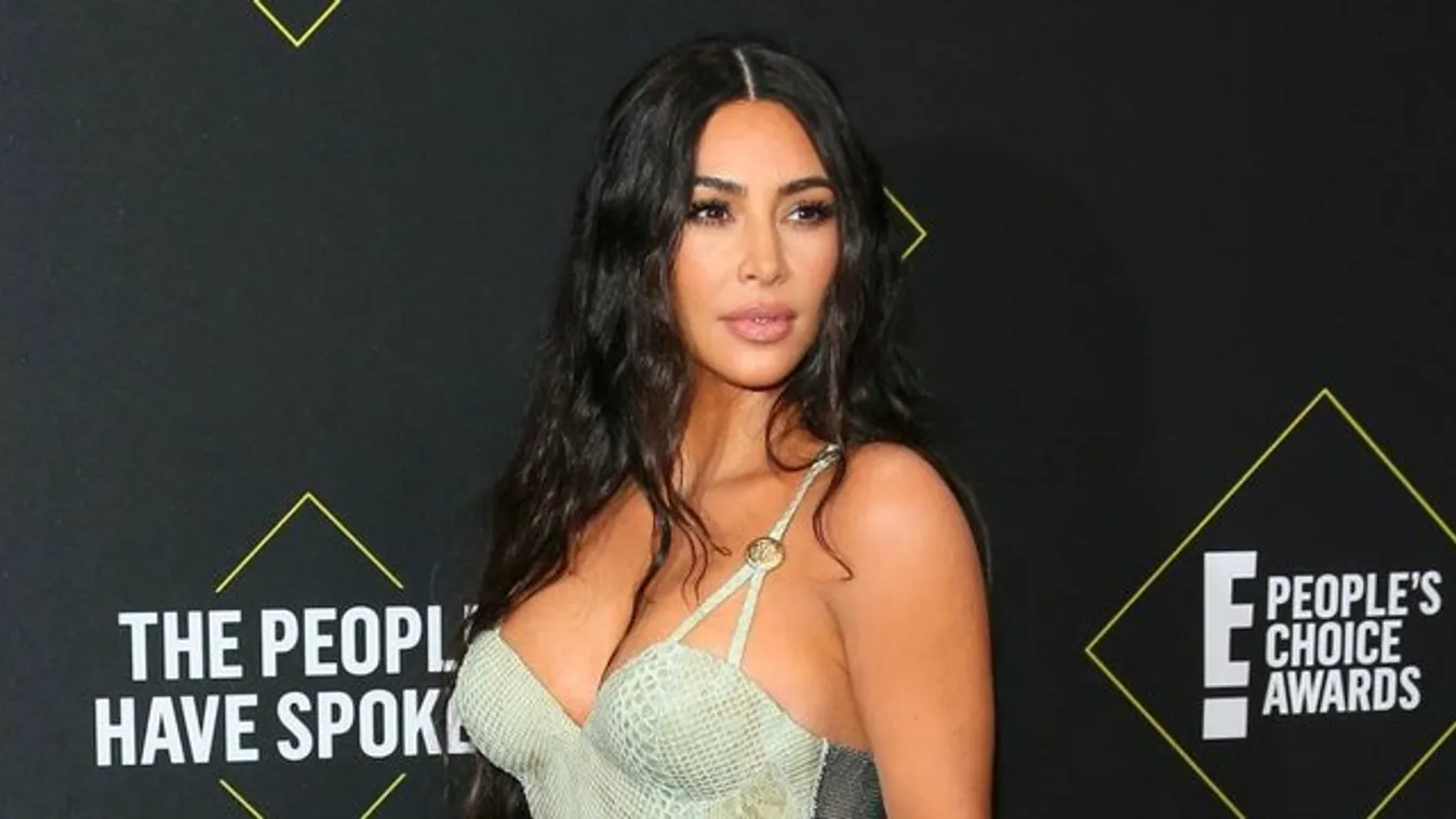 Ha Kim Kardashian katonanő lenne, mindenki őt bámulná a harctéren – fotók