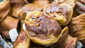 Így főzd meg a húsvéti sonkát, hogy vajpuha legyen!