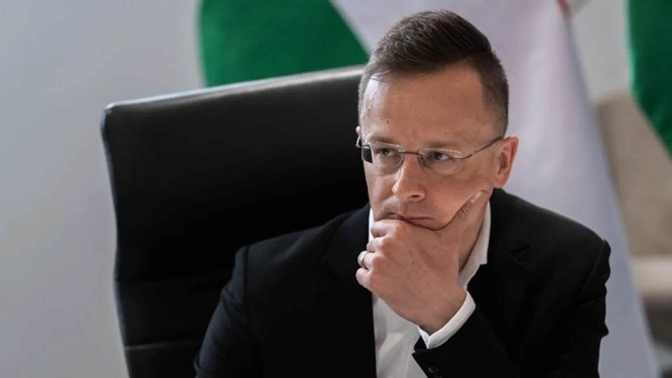 Nagy hírt jelentett be Szijjártó Péter: a beoltottak péntektől szabadon utazhatnak Szerbiába és Montenegróba