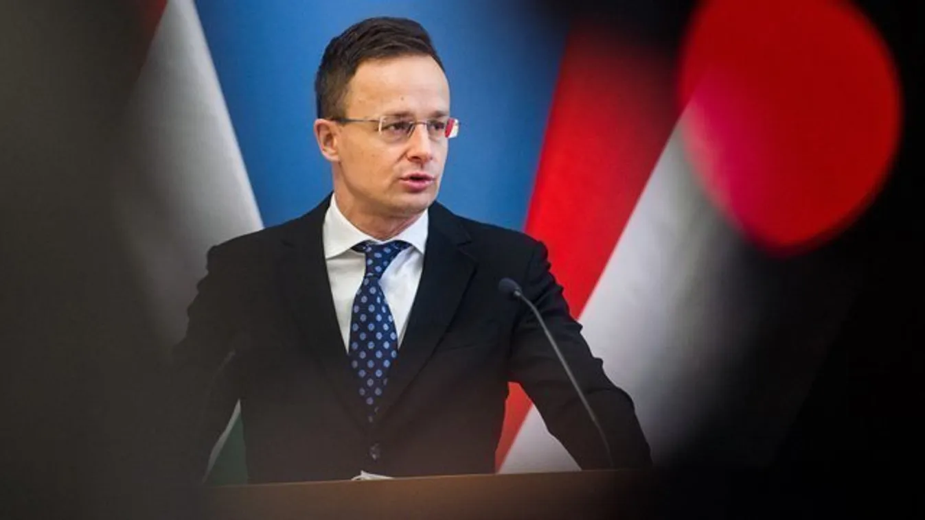 Szijjártó Péter: 400 ezer helyett egymillió kínai vakcina érkezik április végéig – videó