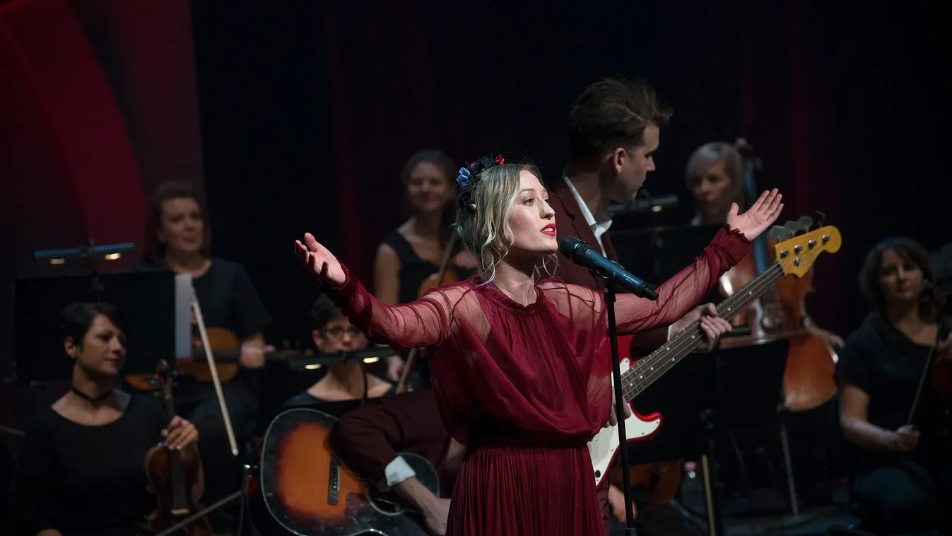 Online még be nem mutatott könnyűzenei és jazzkoncertekért lelkesedhetünk a kanapéról