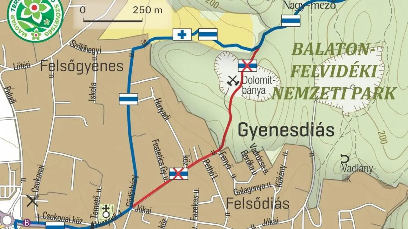 Ezen a helyen filmforgatás miatt ideiglenesen áthelyezték a Kéktúra útvonalát