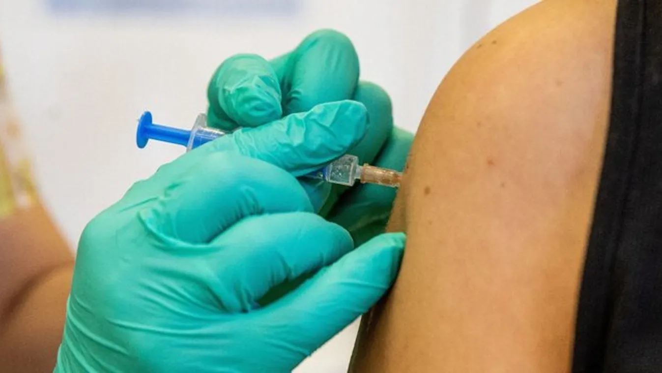 A beoltottak száma 3 596 129 fő, közülük 1 621 420-an már a második oltásukat is megkapták