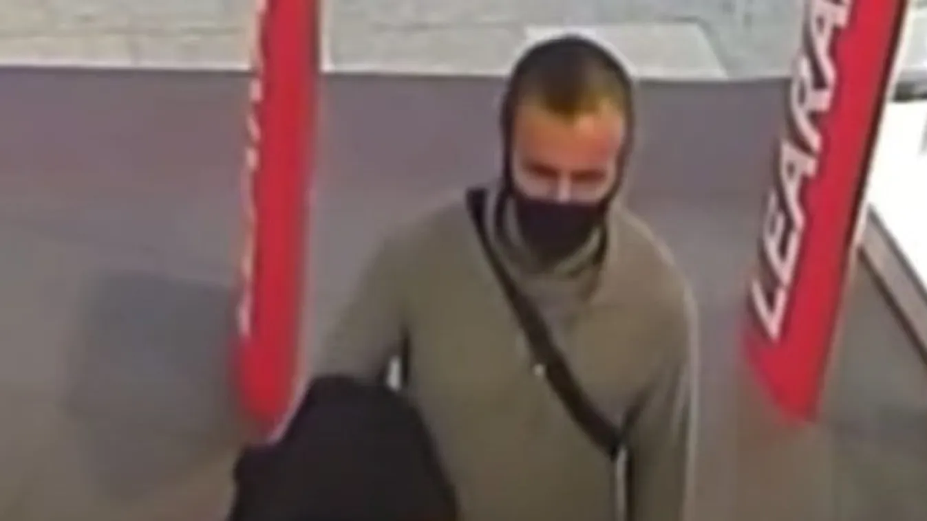 Kabátja alatt lopta ki a bugyikat a boltból a budapesti férfi – Vajon mire kellettek neki? – videó