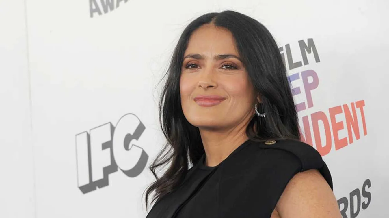 COVID - Salma Hayek hetekig küzdött az életéért