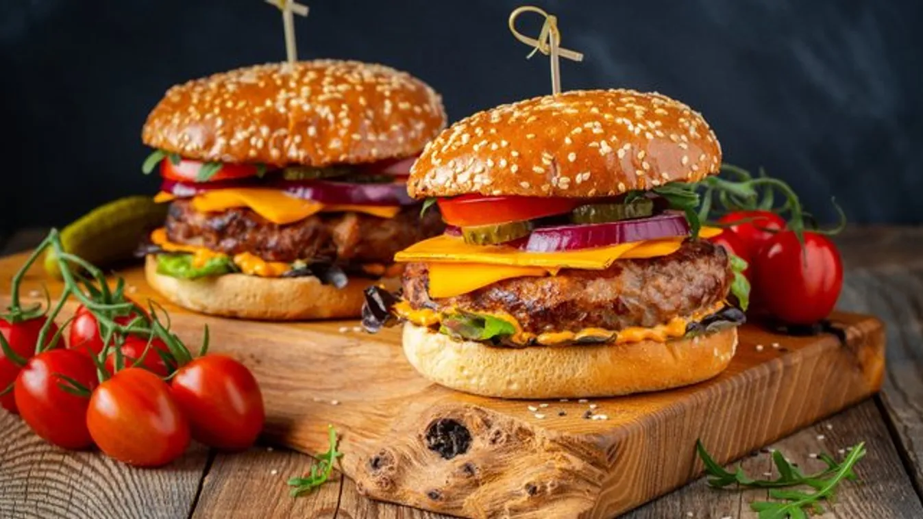 Szülinapján halt bele a kedvenc hamburgerébe a fiatal