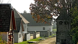 Gyerekbarát, hagyományőrző, és szülőként is jó program, mi az? Kis magyar skanzen körkép
