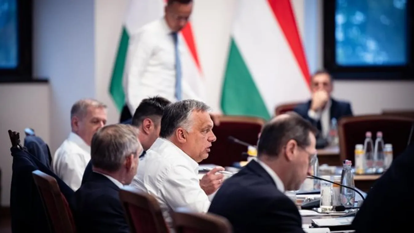 Orbán Viktor posztolt: Kormányülés, vakcina-számokban kifejezve