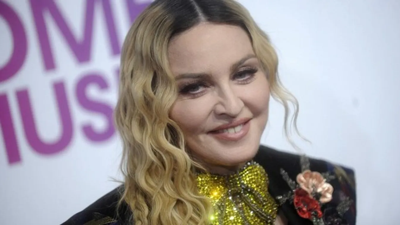 Madonna 62 évesen olyat mutatott, hogy belepirultunk – szexi fotók