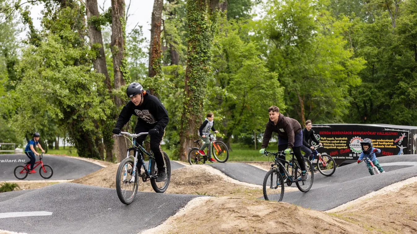 Megnyílt az ország legnagyobb kerékpáros pumptrack pályája
