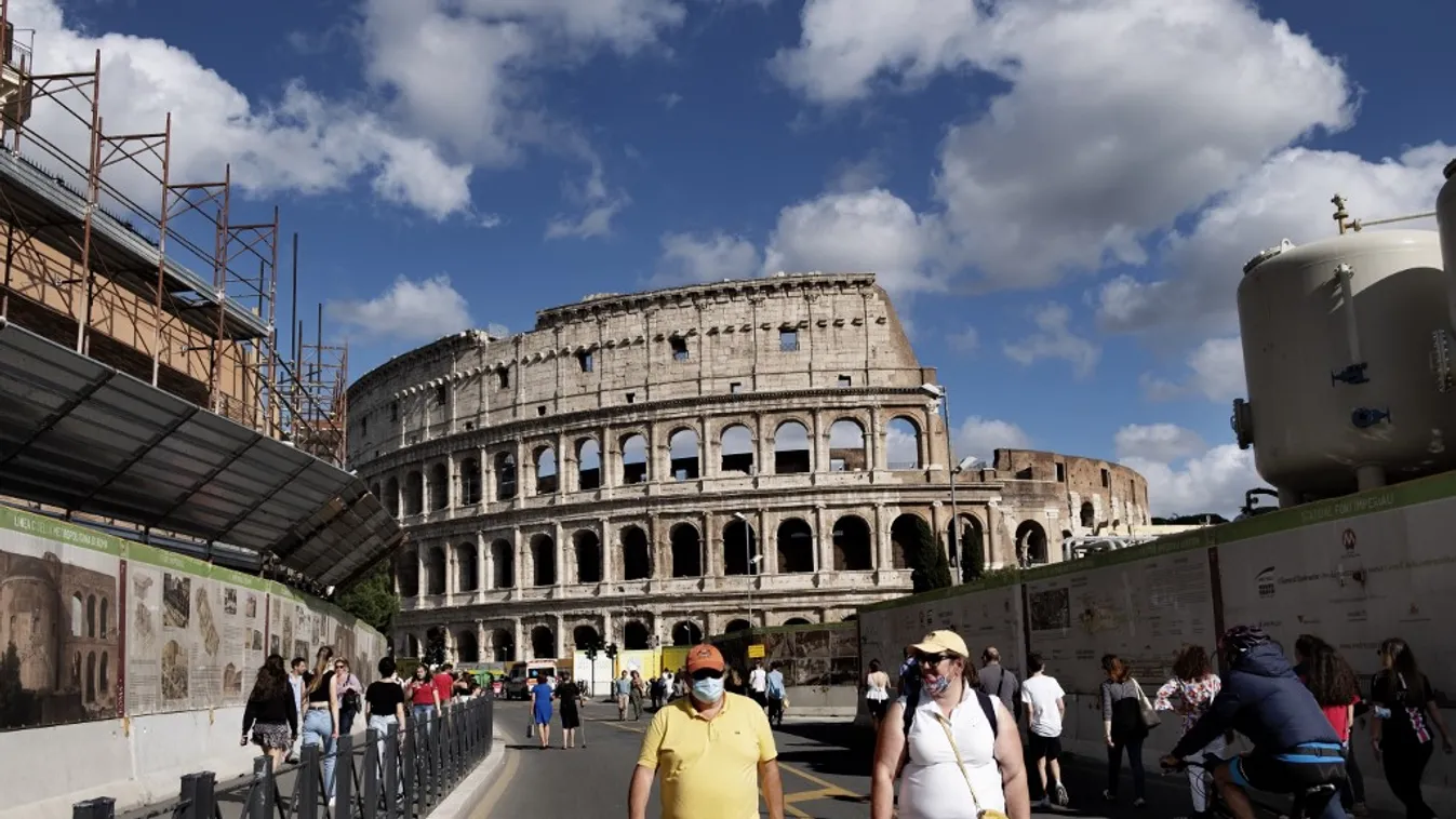 Csúcstechnológiás lesz az újjáépülő római Colosseum gladiátorarénája