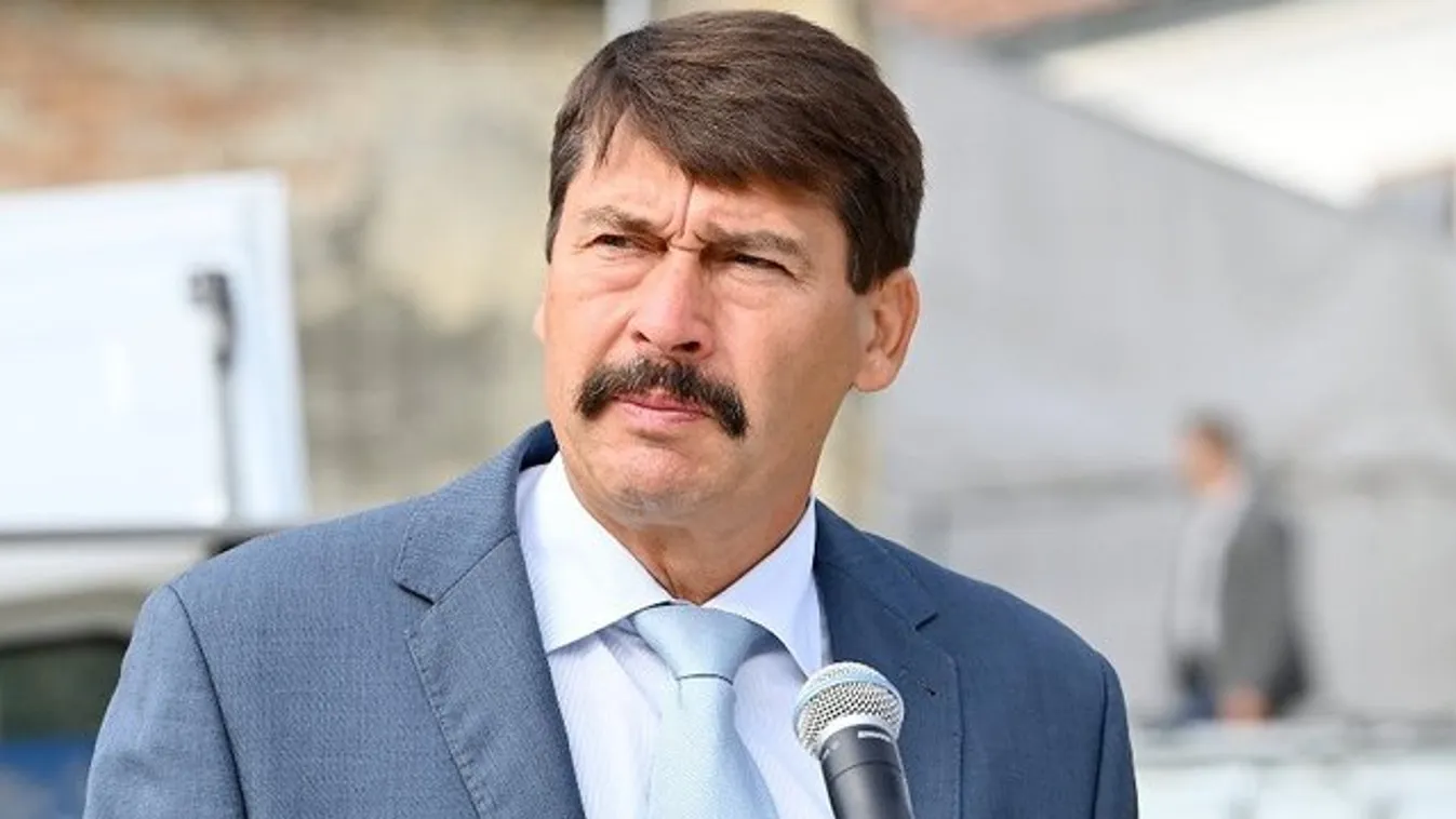 Áder János: Megkezdi működését a koronavírus miatt árván maradt gyereket segítő alapítvány