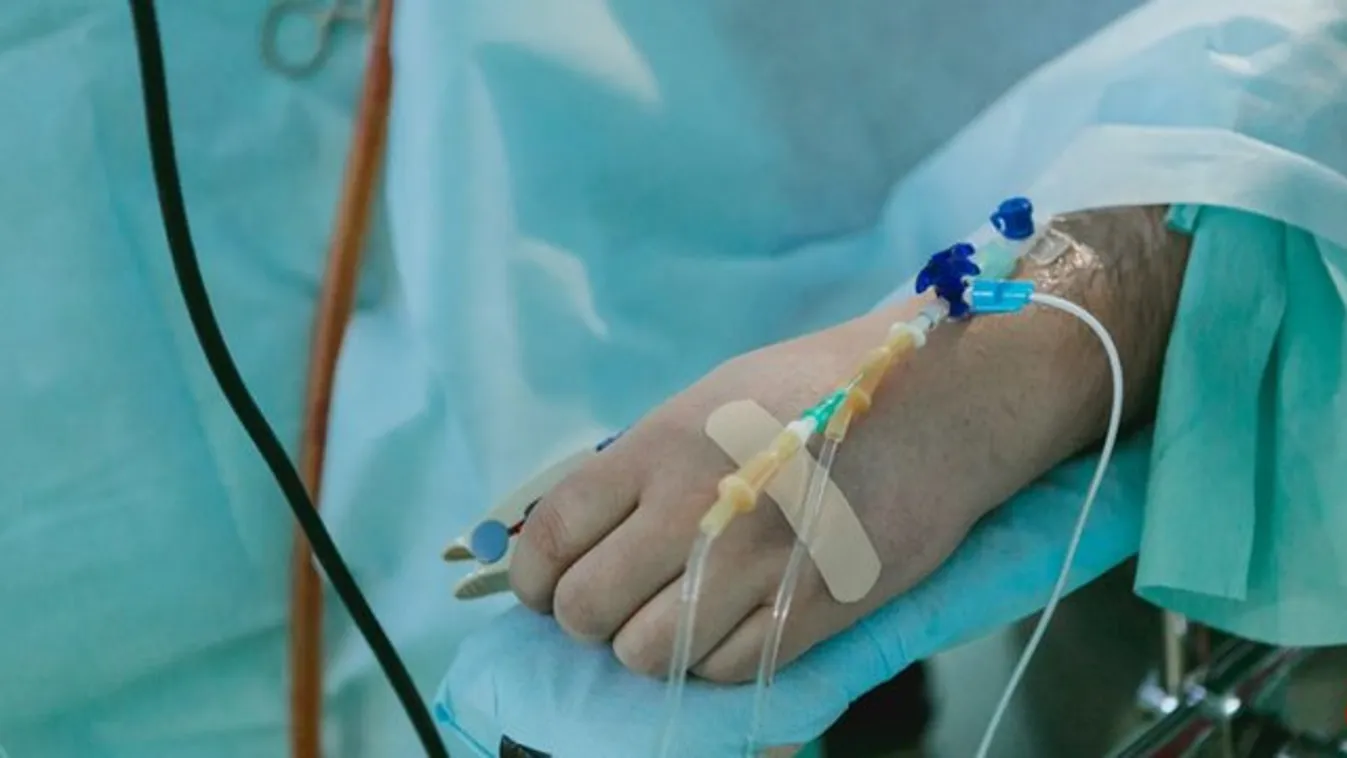 Szörnyű: Meghaladta a 300 ezret a halálos áldozatok száma Indiában