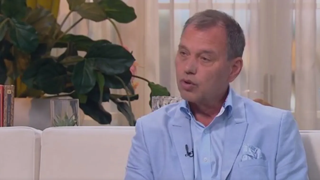 Szlávik János tiszta vizet öntött a pohárba egy lehetséges harmadik oltás kapcsán – videó