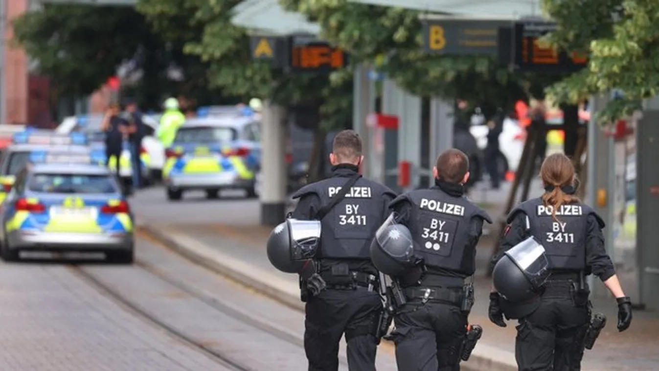 Most érkezett! Késelés a nyílt utcán: több ember meghalt