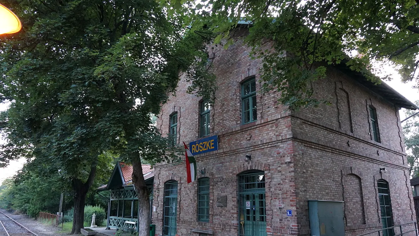 Felújítják és villamosítják a vasútvonalat Szegedtől a röszkei határig