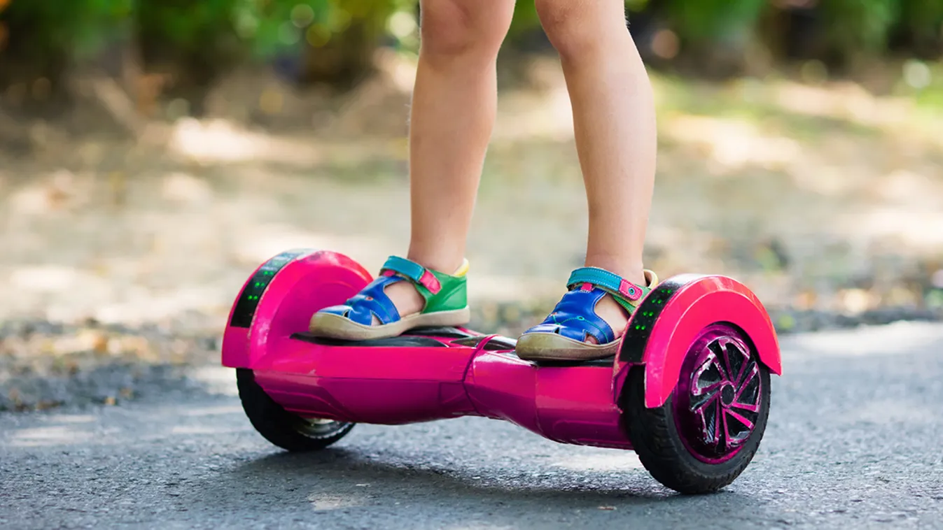 Melyik a biztonságosabb a villanyroller, vagy a hoverboard?