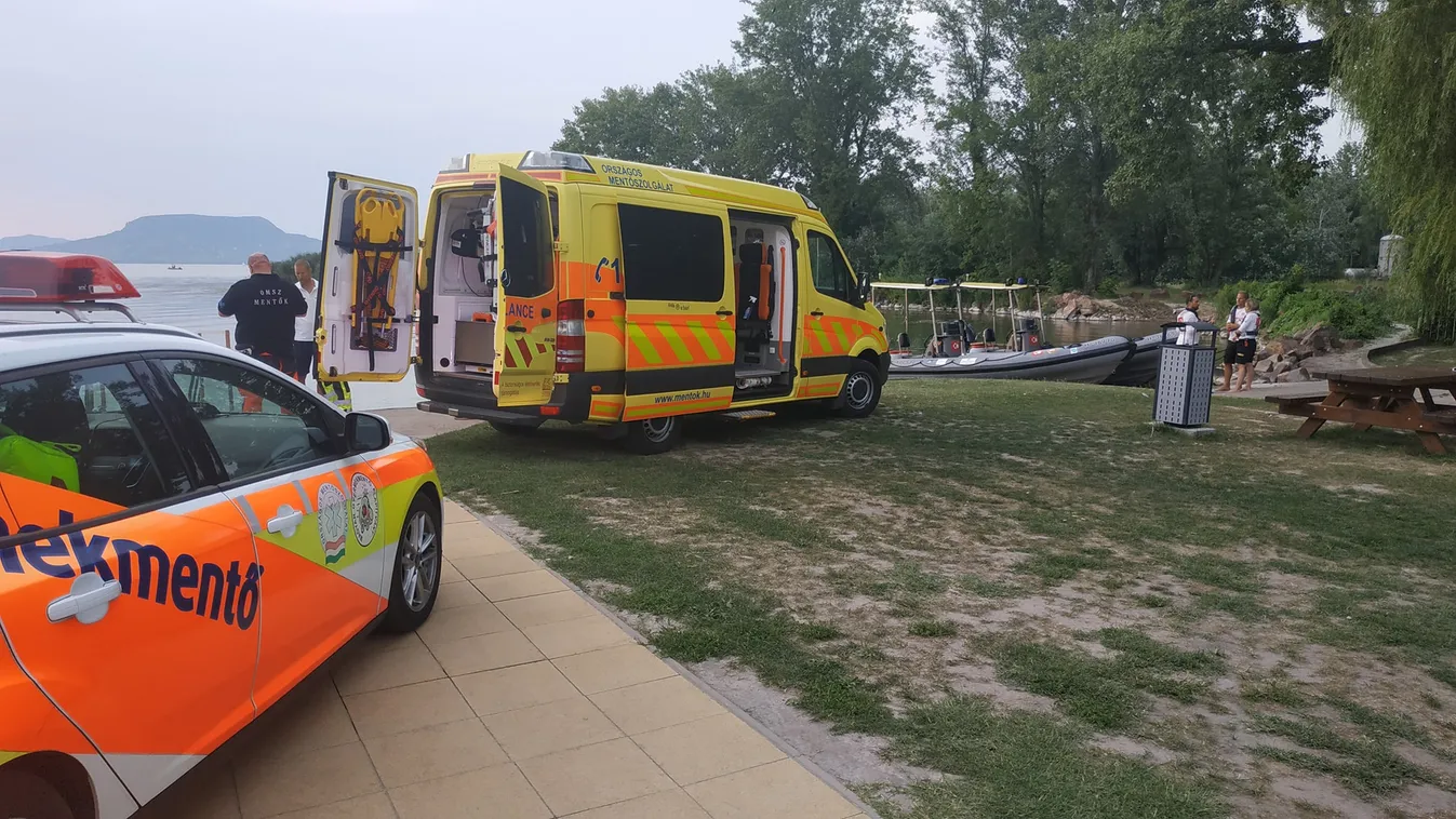 Elsodródott a matrac, a Balatonba fulladt egy testvérpár vasárnap délután