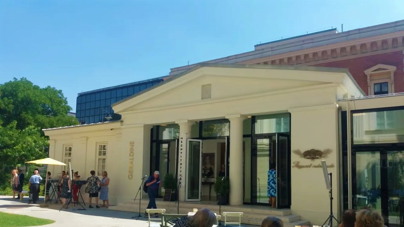 Albánia királynőjének nevét viseli a Múzeumkert új cukrászdája