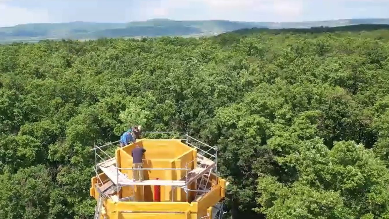 https://cdn.borsonline.hu/2021/07/klGE-ISem_mjSjR9eGQr93fCb_ozVNCIpgP-nJzSXVg/fill/1347/758/no/1/aHR0cHM6Ly9jbXNjZG4uYXBwLmNvbnRlbnQucHJpdmF0ZS9jb250ZW50L2YyZjMwOTljY2E3ODQzY2RiNjE4ZjI3OGNiMzA1Yjdk.jpg