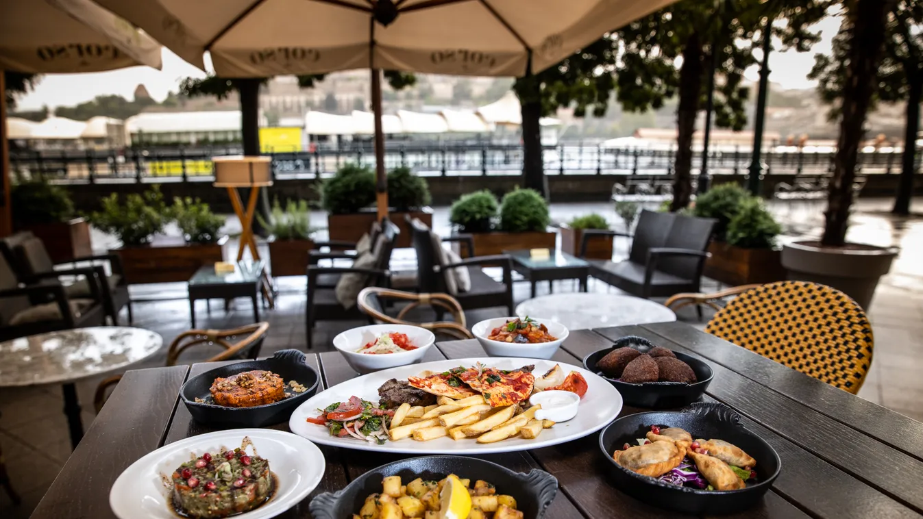 Libanoni mezze tálak bűvöletében - Megtapasztaltuk az ARZ füstös-fűszeres ízeit