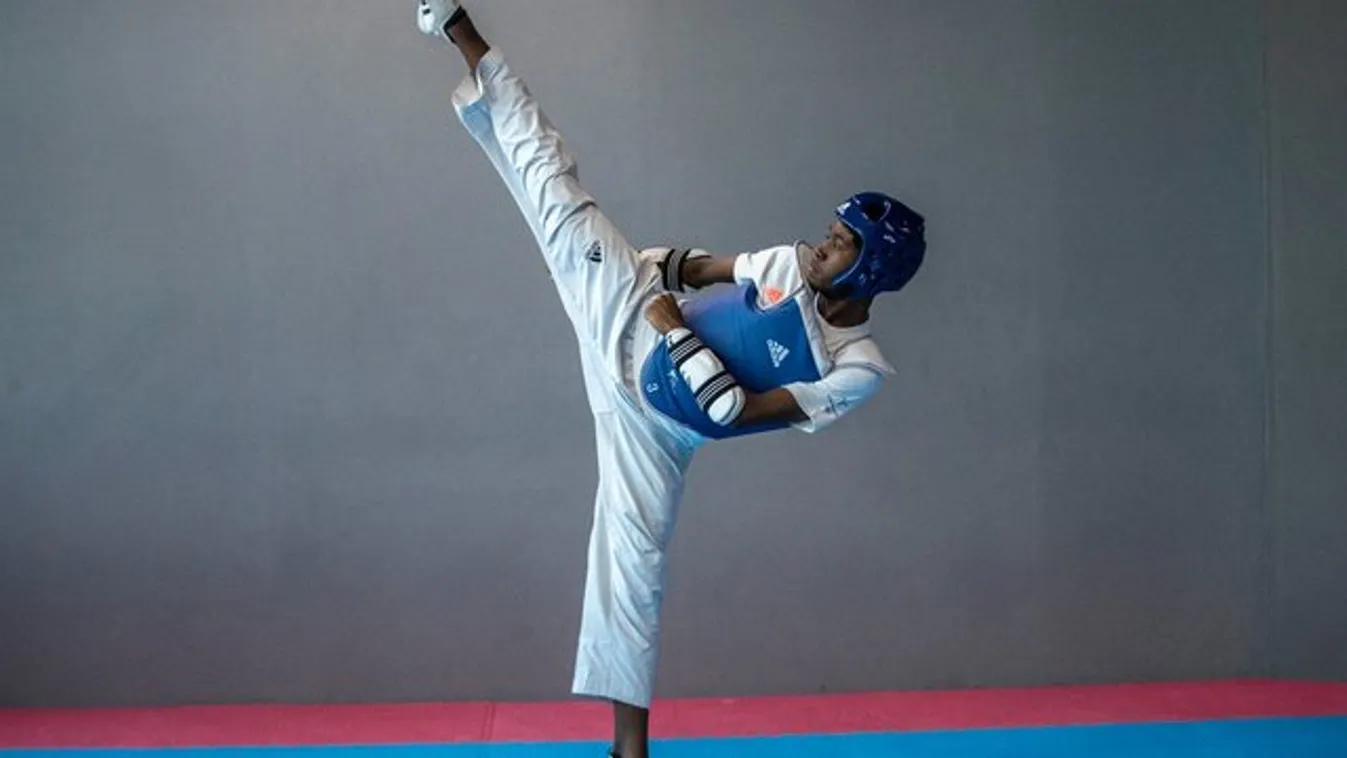 Optimista taekwondós: Salim Omar Gergely aranyéremért utazott