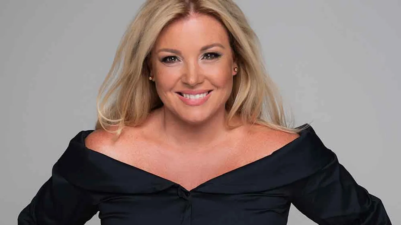 Baleset érte Liptai Claudia és Pataki Ádám kisfiát