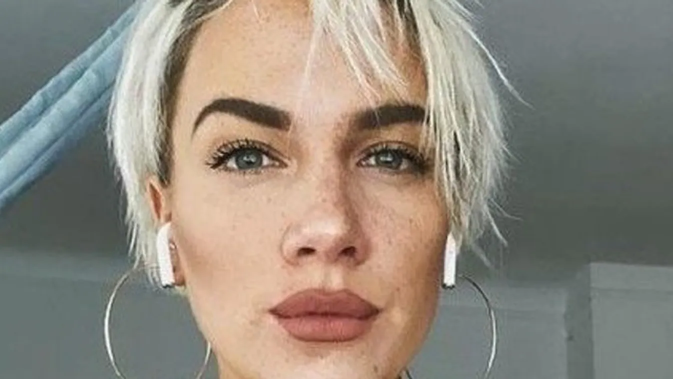 Tóth Gabi dalával tarol egy lány a TikTokon - Ön szerint hasonlít a hangjuk?