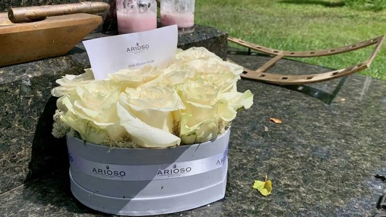"Isten éltessen, Andym" - szívszorító üzenetet hagytak Andy Vajna sírján