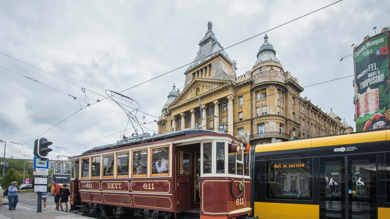 Kész időutazásra hívják a város nosztalgiavillamosai