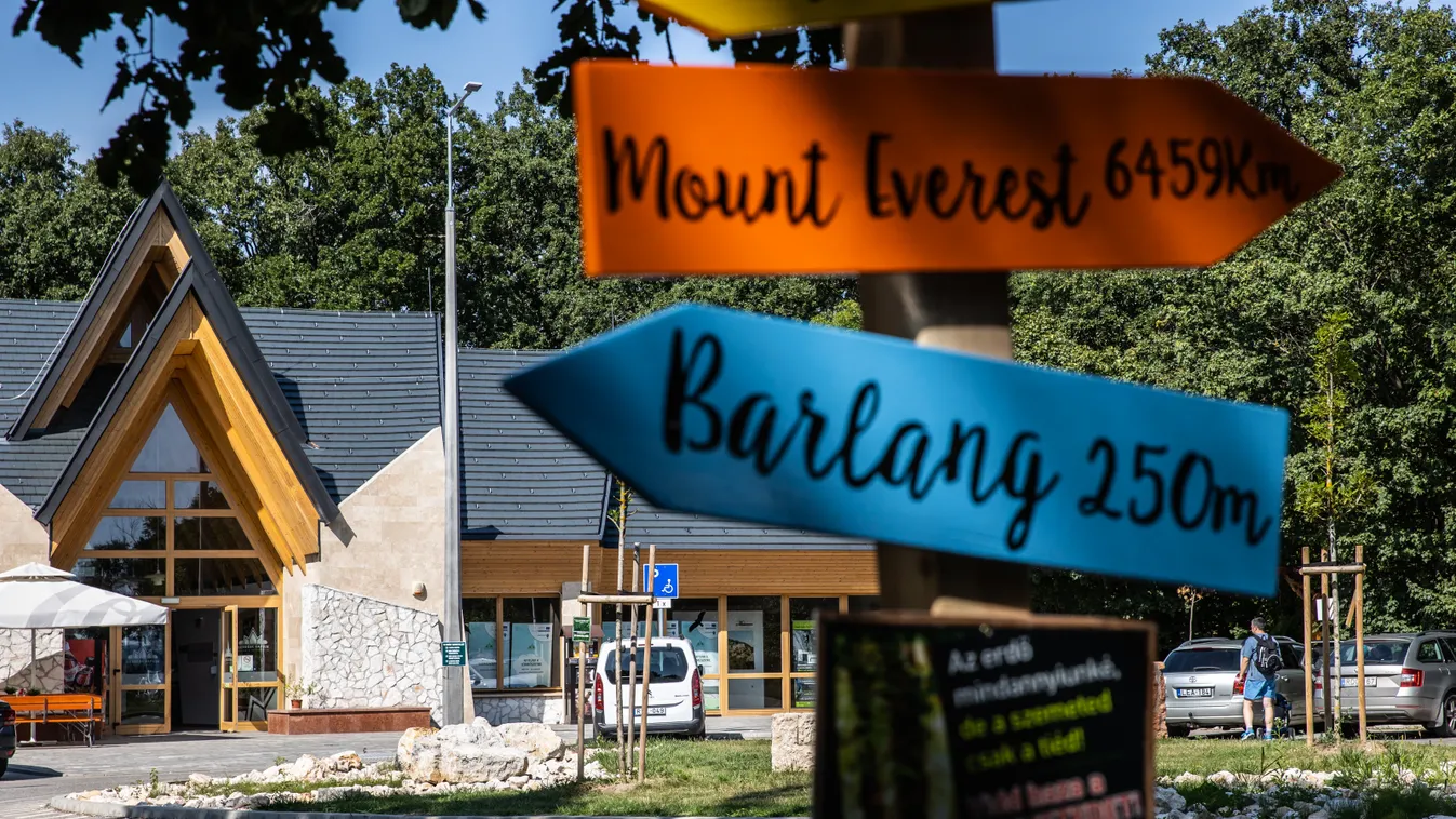 Mesés kalandozások a Gerecse, a Bükk és a Mátra szívében még az idei őszre