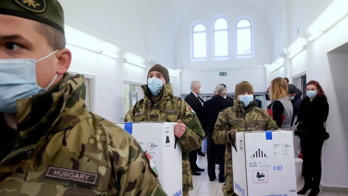 Mától ismét katonák segítenek a kórházakban, rendelőkben