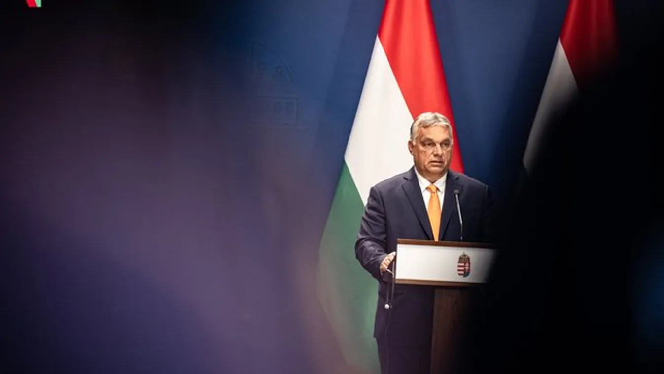 Orbán Viktor: Megvédjük Magyarország határait, megvédjük a magyar embereket! - videó