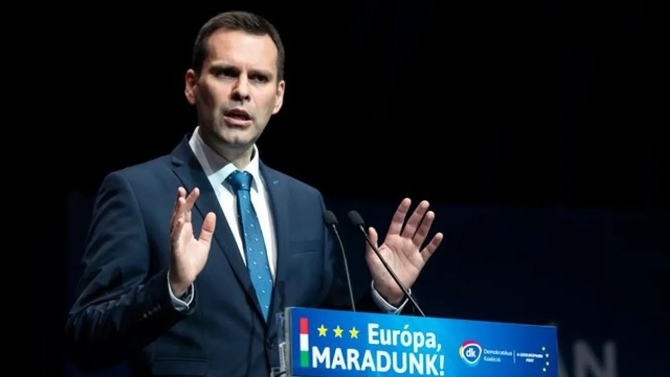 Méregdrága brüsszeli magániskolába járatja kisfiát a DK-s képviselő