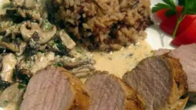 Körtével, szilvával dobja fel a szűzpecsenyét – Őszi recept tippek Buday séftől