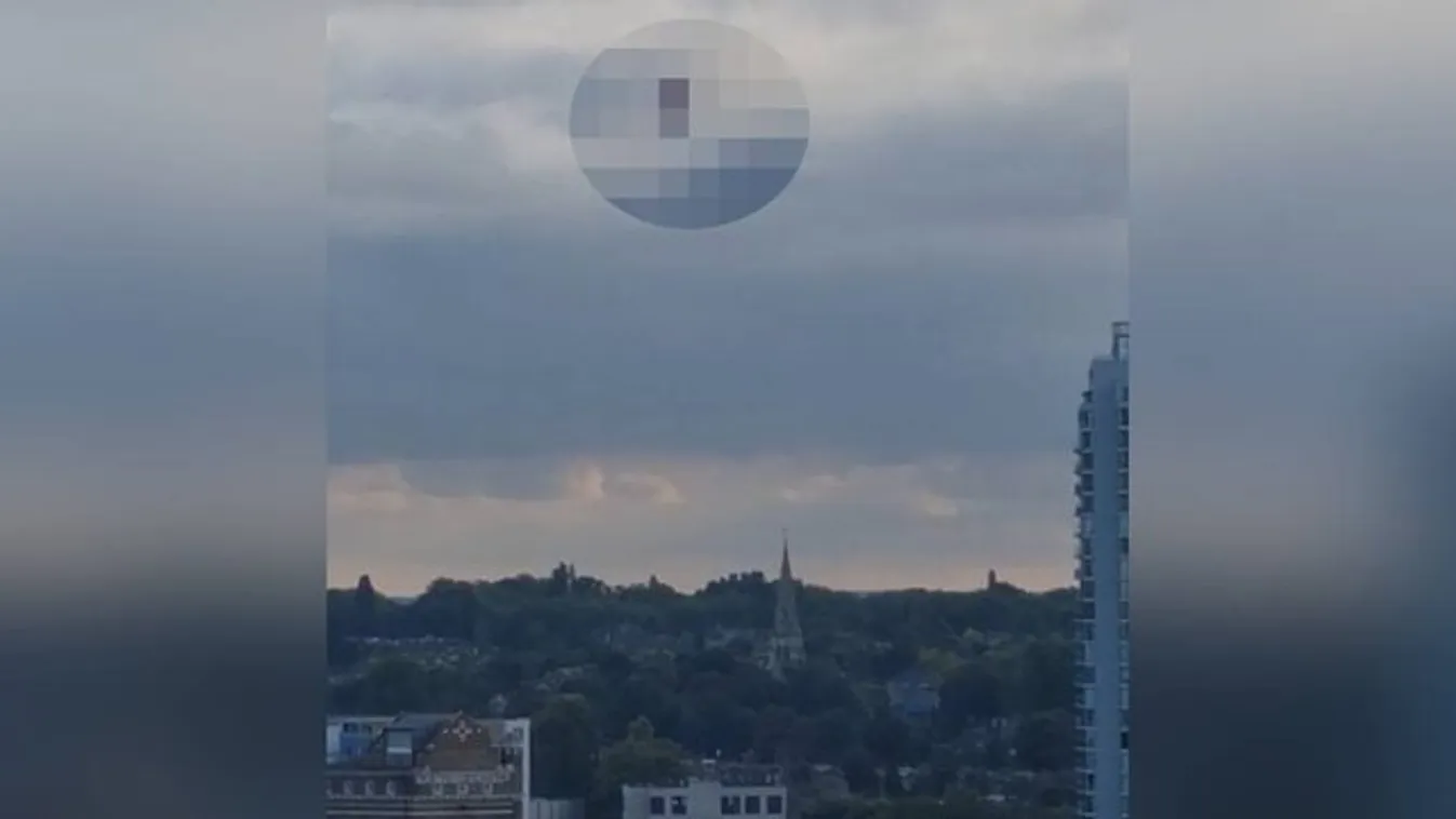 Rejtélyes tárgy lebegett a város felett, videóra is vették