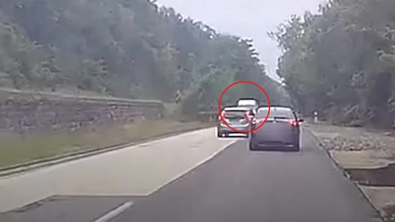 Hátborzongató dolgot rögzített egy magyar autós fedélzeti kamerája – videó