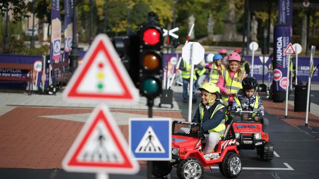 Nagykanizsán minivárosban tanulnak közlekedni a gyerekek
