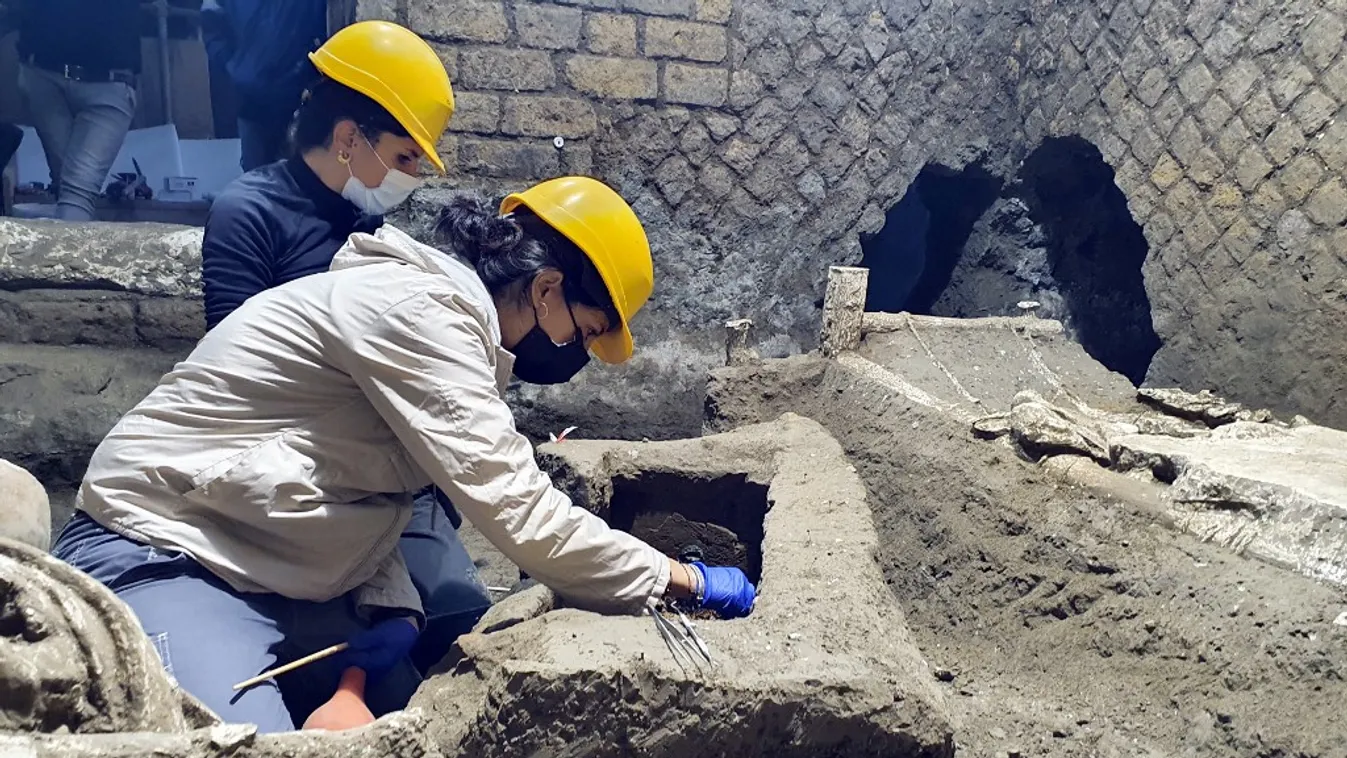 Jó állapotú rabszolgaszobát tártak fel Pompejiben