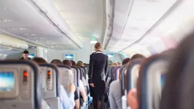 Ezt mindenképp tudnod kell, mielőtt egy repülőút alatt mész el vécére! – videó