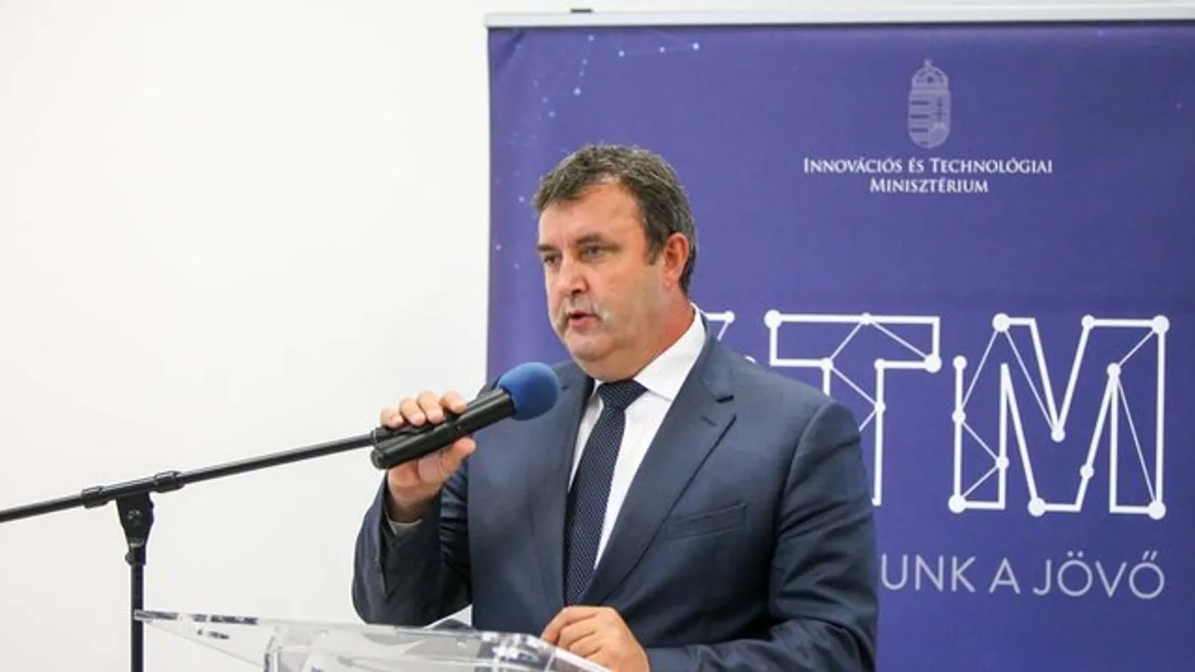 Palkovics László: A szabályozott árak és az ellátás biztonsága összebékíthetők a tisztább energiafelhasználással