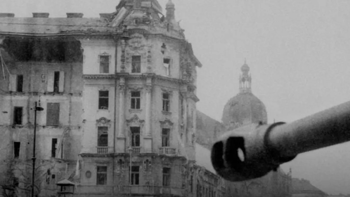 Hallgatnak a harangok: szívszorító képet osztott meg Orbán Viktor