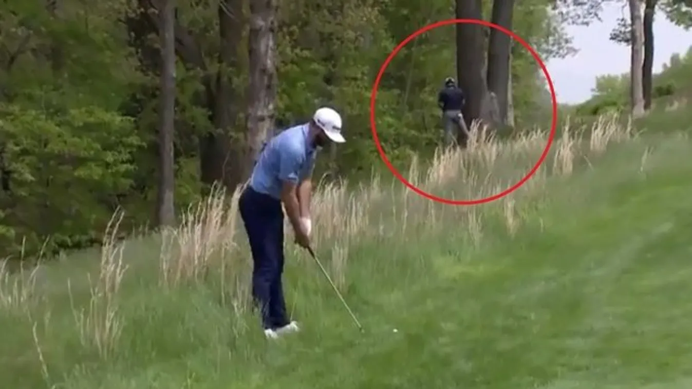 Bizarr látvány: verseny közben könnyített magán a golfozó - videó