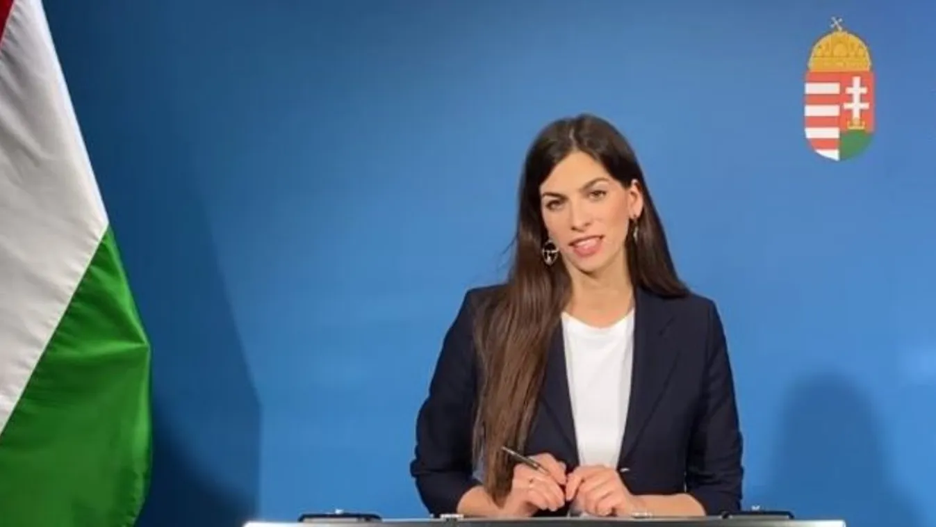 Itt a lehetőség, gyerekek kérdezhetik a Szentkirályi Alexandra kormányszóvivőt – videó