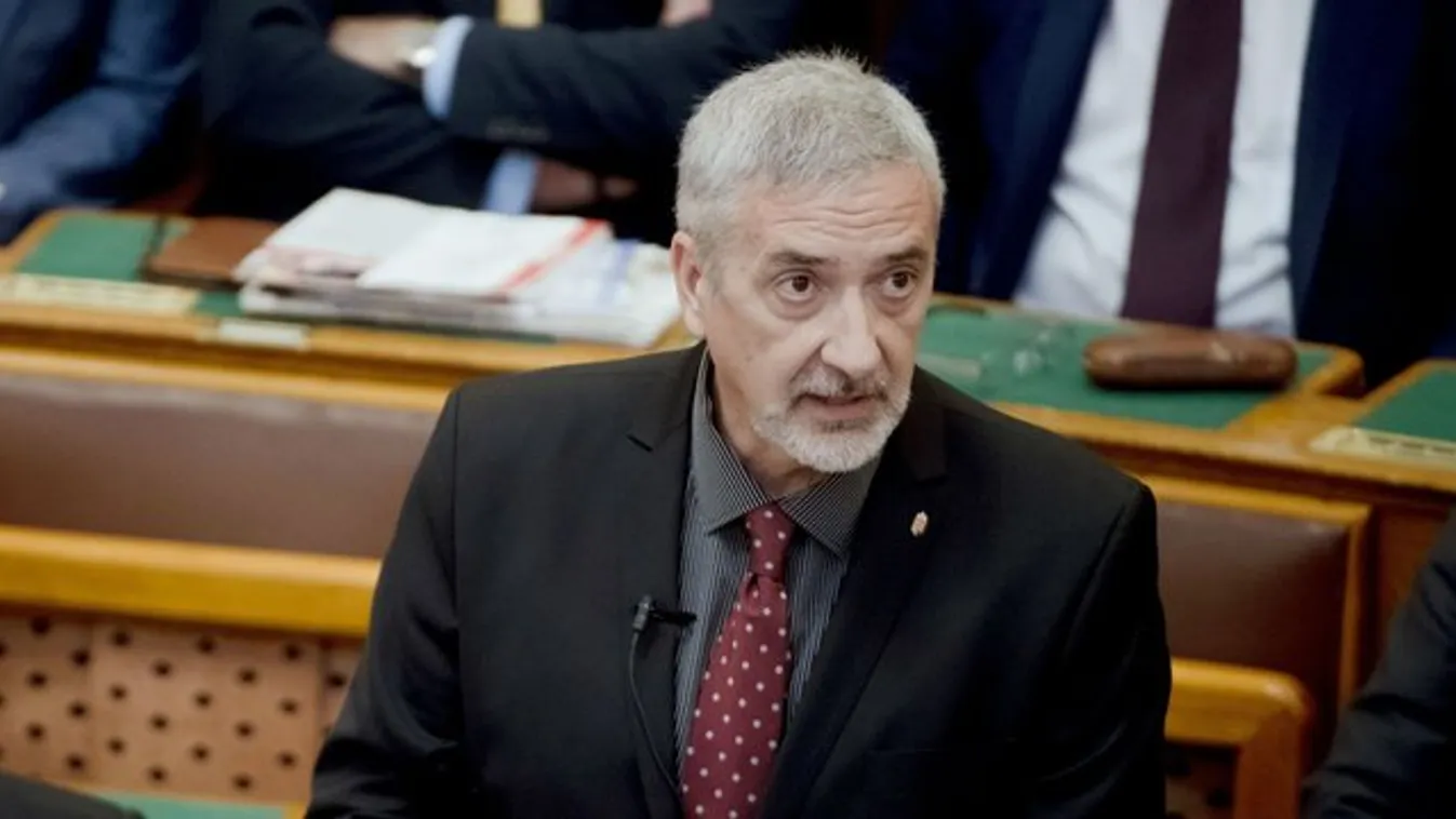 Hangulatkeltéshez használja az oktatást az ellenzék