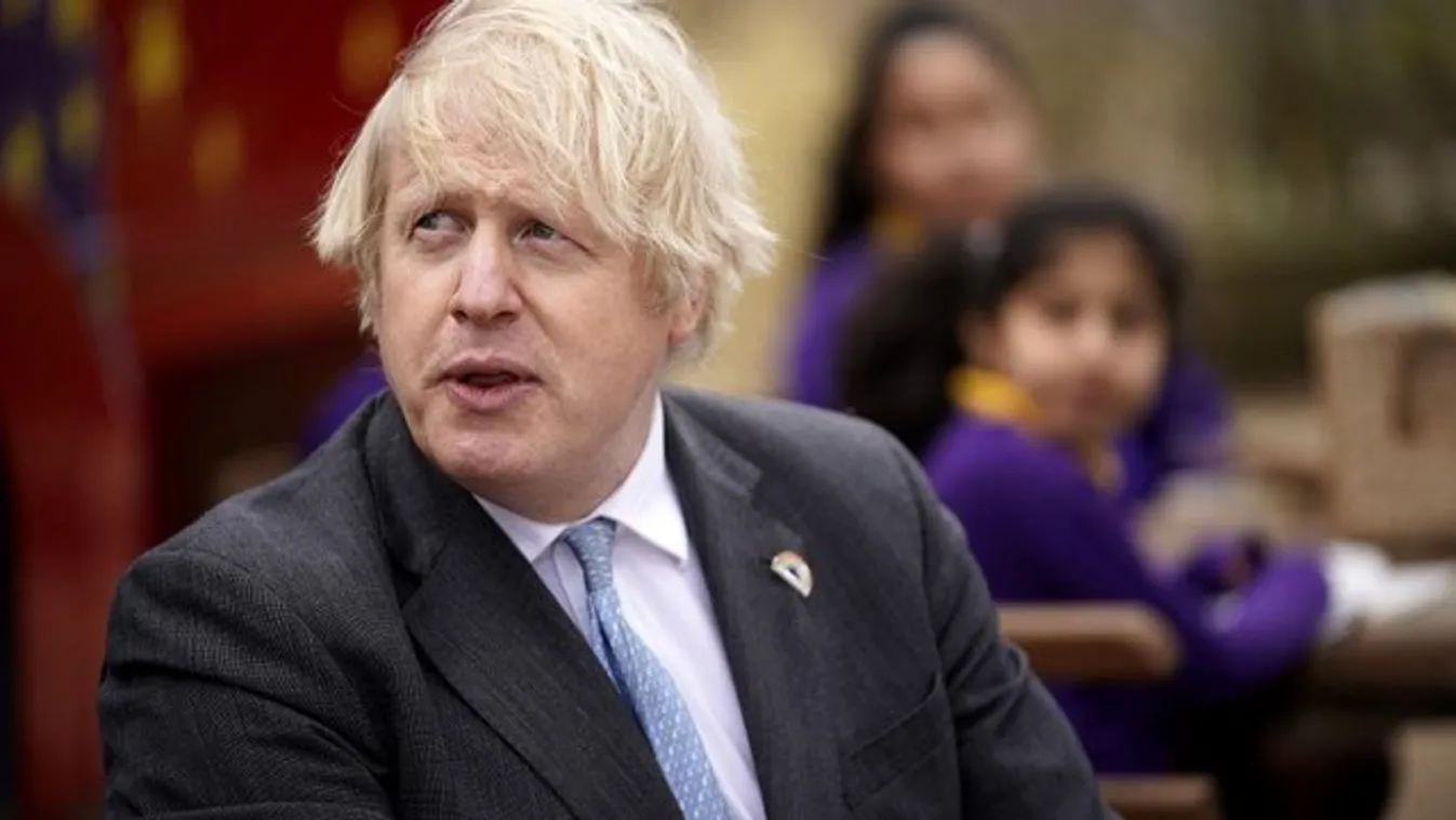 Bizakodó a miniszterelnök: Boris Johnson Angliája megrendezné az egész labdarúgó Eb-t