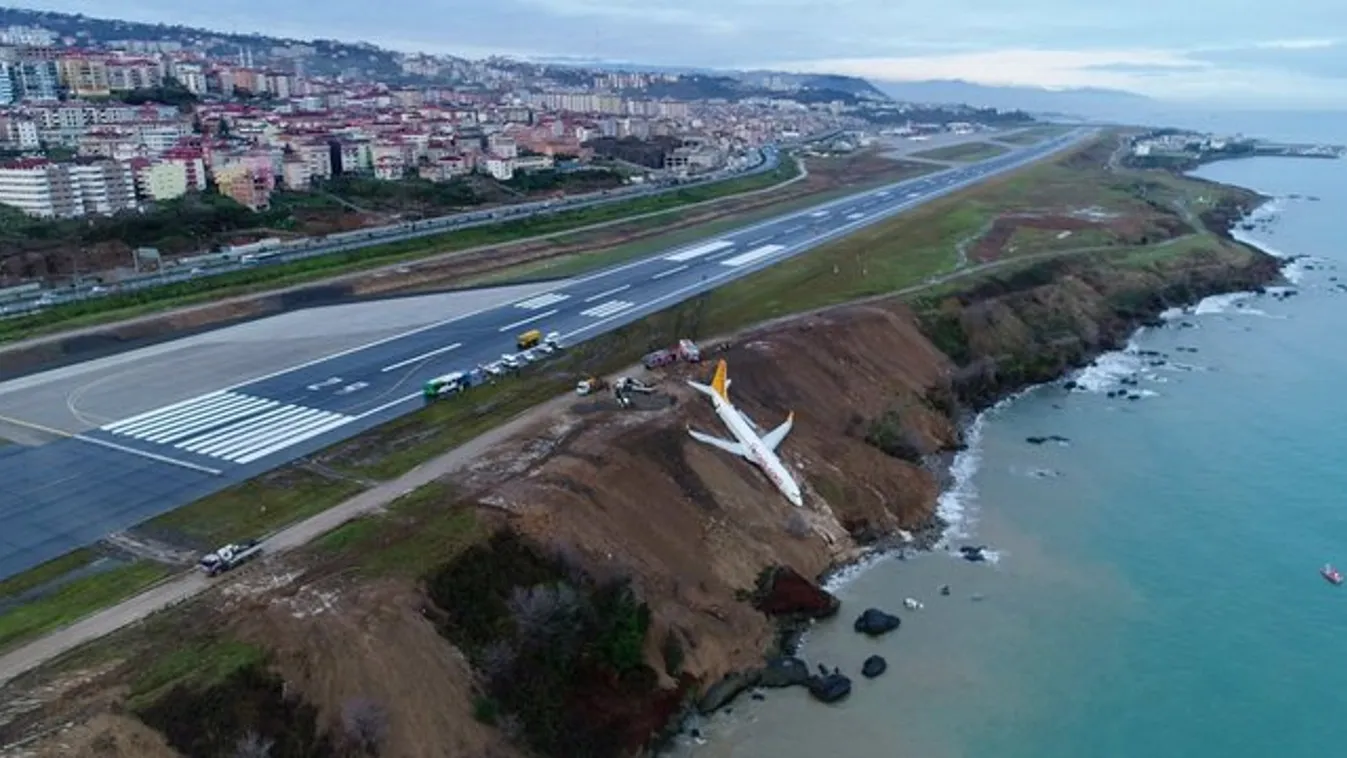 Hatalmas mázlija volt a Boeing 737-800-asának