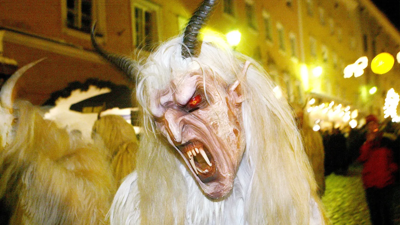 Angyalok és krampuszok lepték el Prága utcáit